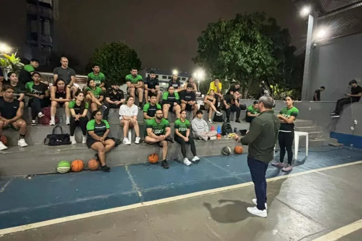 FORMAÇÃO -  Acadêmicos tiram duvidas sobre Curso de Árbitro da FFER Academy em Porto Velho