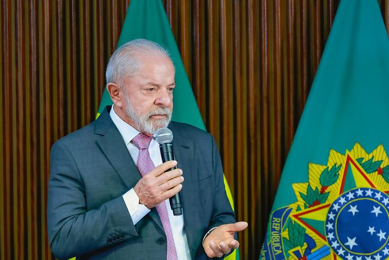 Lula veta aumentar pena para roubo que resulte em lesão grave