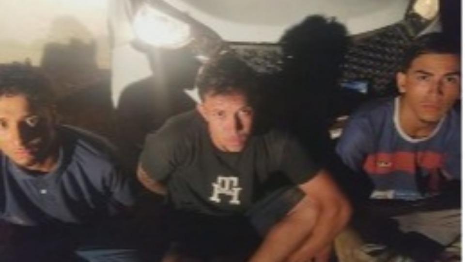 Plantão de Polícia - Caseiro surpreende grupo furtando carreta em ramal de Porto Velho e seis acabam presos