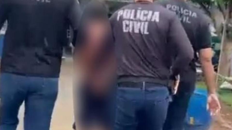 Plantão de Polícia -  Padrasto é preso por abusar e agredir enteada com madeira contendo pregos