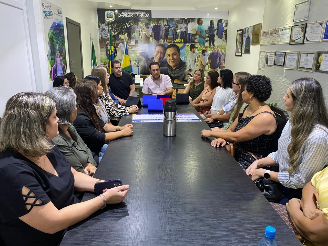 Prefeito Aldo Júlio recebe diretoras e celebra avanço da educação de Rolim de Moura com destaque no SAERO
