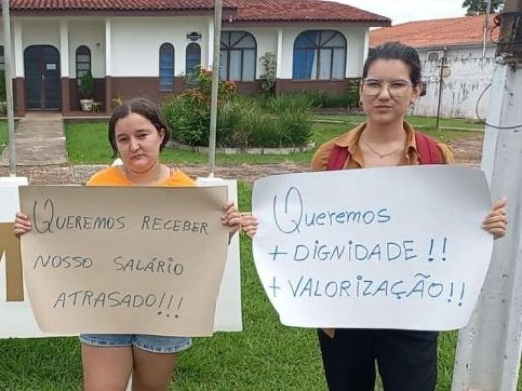 REDE MUNICIPAL - Estagiários da rede municipal entram em greve por atraso no pagamento das bolsas em Rolim de Moura