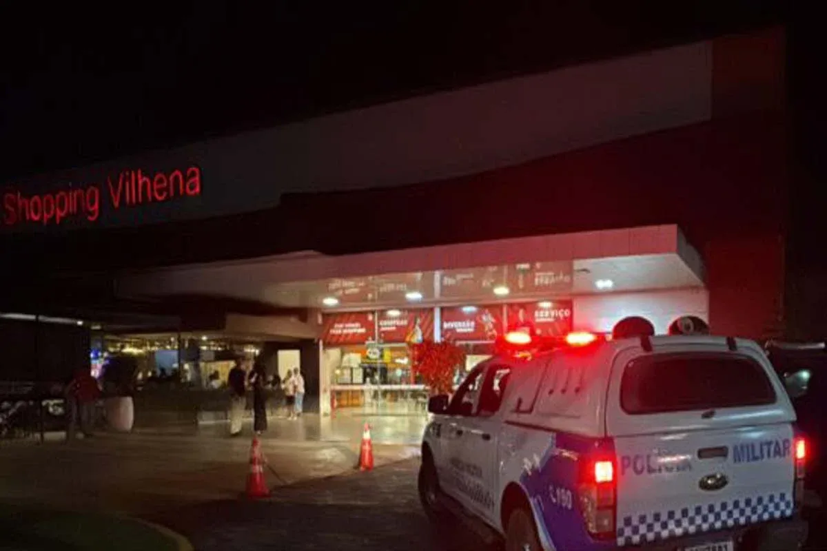 Violencia - Jovem é atacado a facadas próximo ao shopping em Vilhena