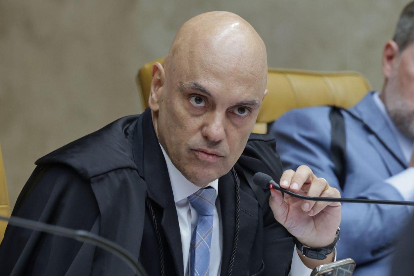 CENSURA SEM FRONTEIRAS - Rumble e Trump Media pedem condenação imediata de Moraes