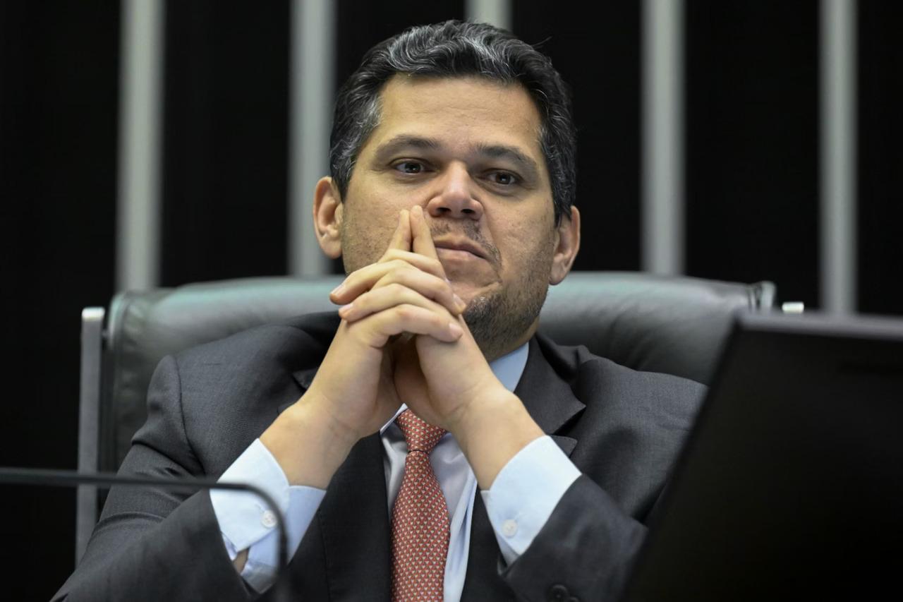 CPMI agora sai? Vorcaro pagou US$30 milhões (mais de R$ 155 milhões) a Alcolumbre, afirma revista