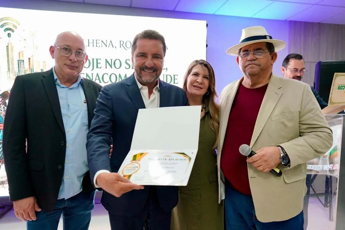 Eleições 2026 - Hildon Chaves destaca “coragem e resiliência” dos comunicadores em noite de homenagens