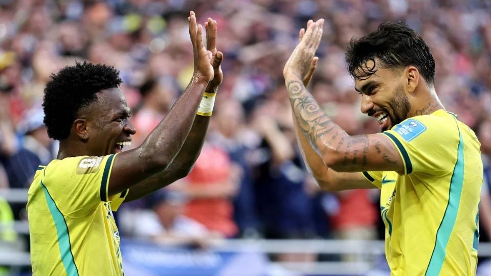 Esporte Com brilho de Vini Jr. e volta de Neymar, Brasil bate Escócia na Copa do Mundo