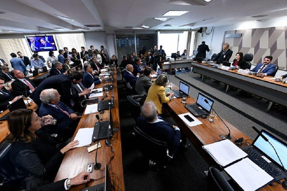 FIM DA IMPUNIDADE - Manobra da bancada de Lula retarda outra vez projeto de redução da maioridade