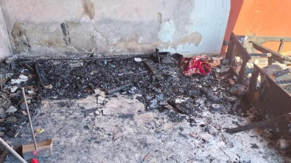 Plantão de Polícia  -  Polícia investiga briga de casal que terminou em incêndio