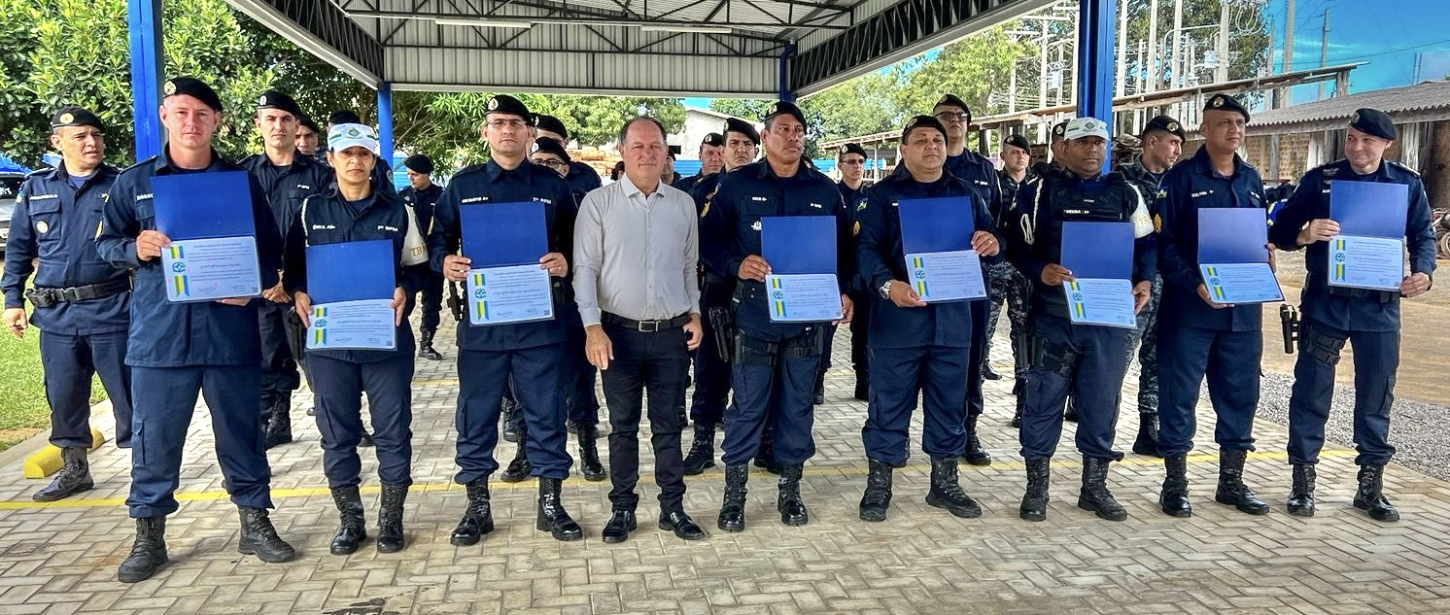 PMs recebem Voto de Louvor por combate ao tráfico