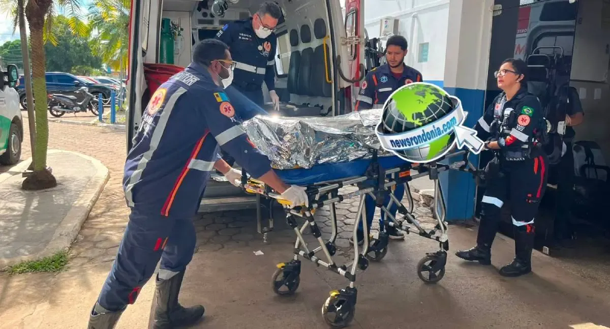 Polícia- Homem pede socorro da PM após ataque a facada na zona leste