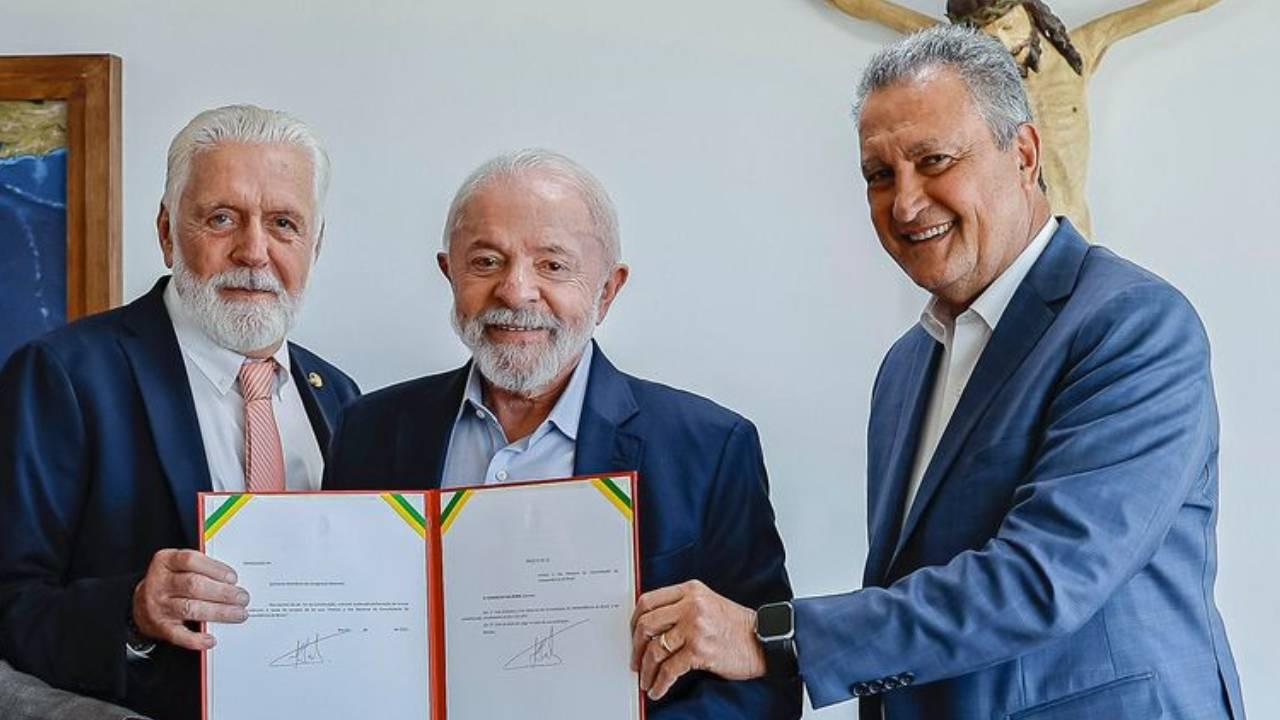 PT da Bahia na mira - Consignado que endividou idosos liga líder de Lula a Vorcaro