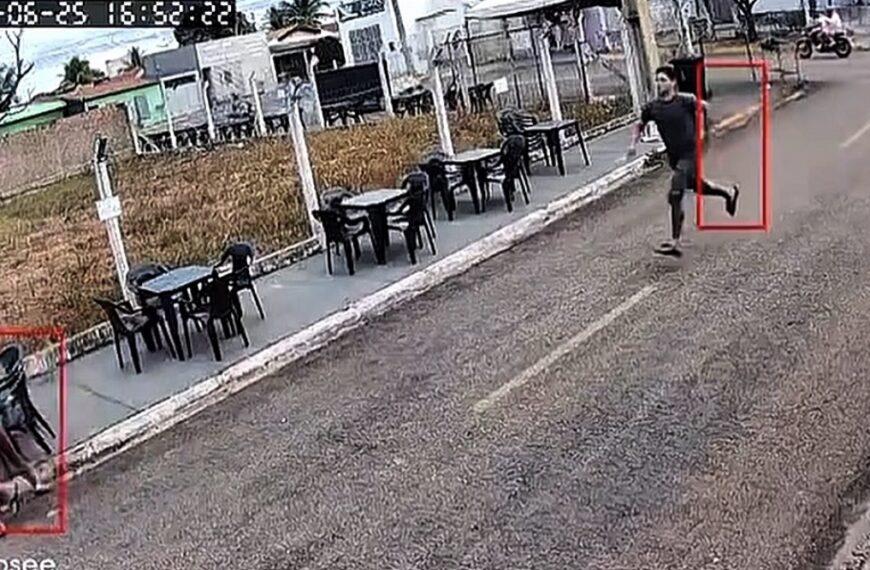 TENTATIVA DE HOMICÍDIO - Vídeos mostram lunático tentando matar dono de espetinho a facadas na frente dos filhos em Rondonópolis
