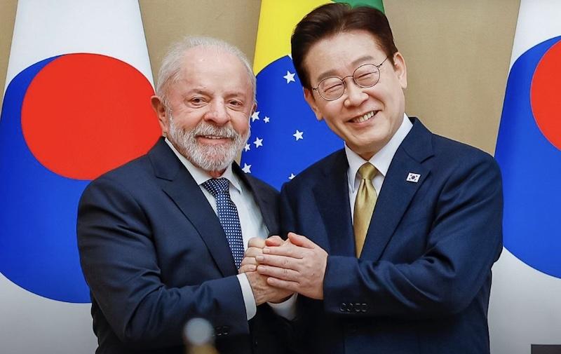 Vexame - Ignorado, Lula se vinga atacando Trump e constrange presidente da Coreia do Sul