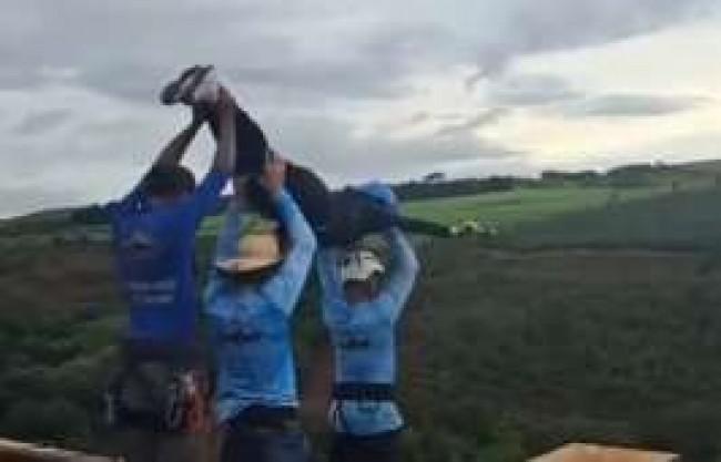 VÍDEO - Sociedade - Surge a última publicação de jovem que morreu arremessada em salto sem corda