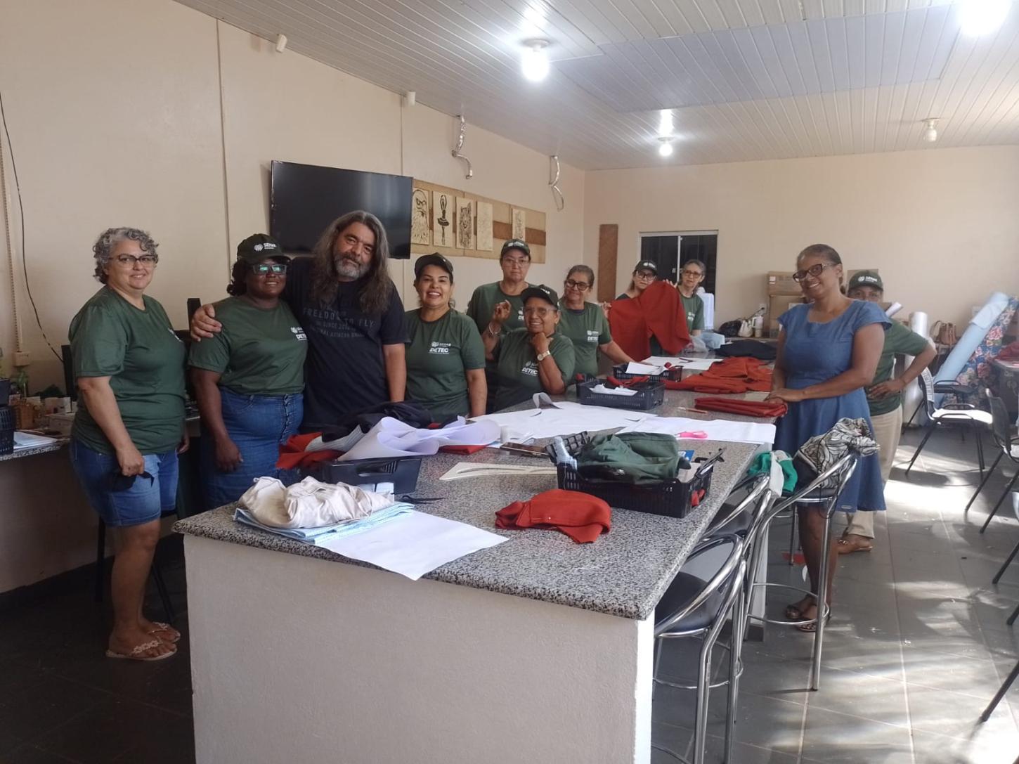 CAPS realiza curso de corte e costura em parceria com o SENAR