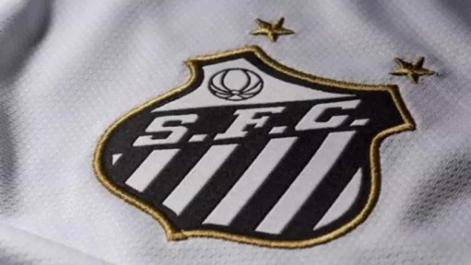 Conselheiros do Santos pedem reunião com Teixeira devido à crise financeira