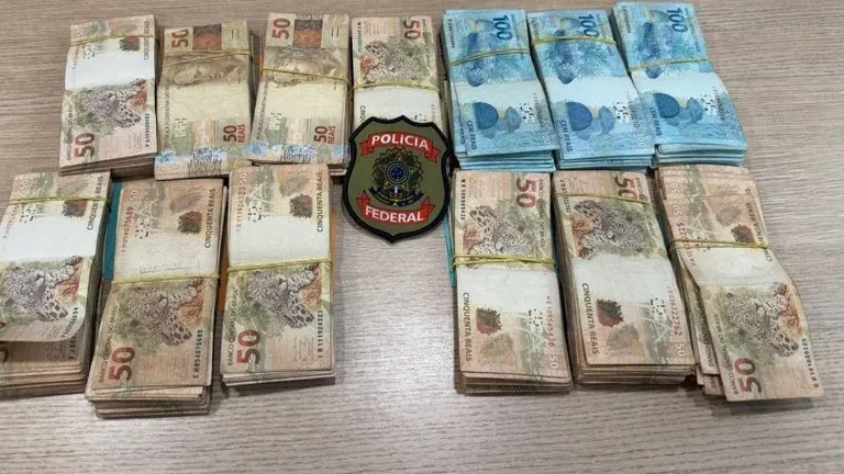 Destaque-  URGENTE: PF faz operação para apurar fraudes em licitações e desvio de recursos públicos