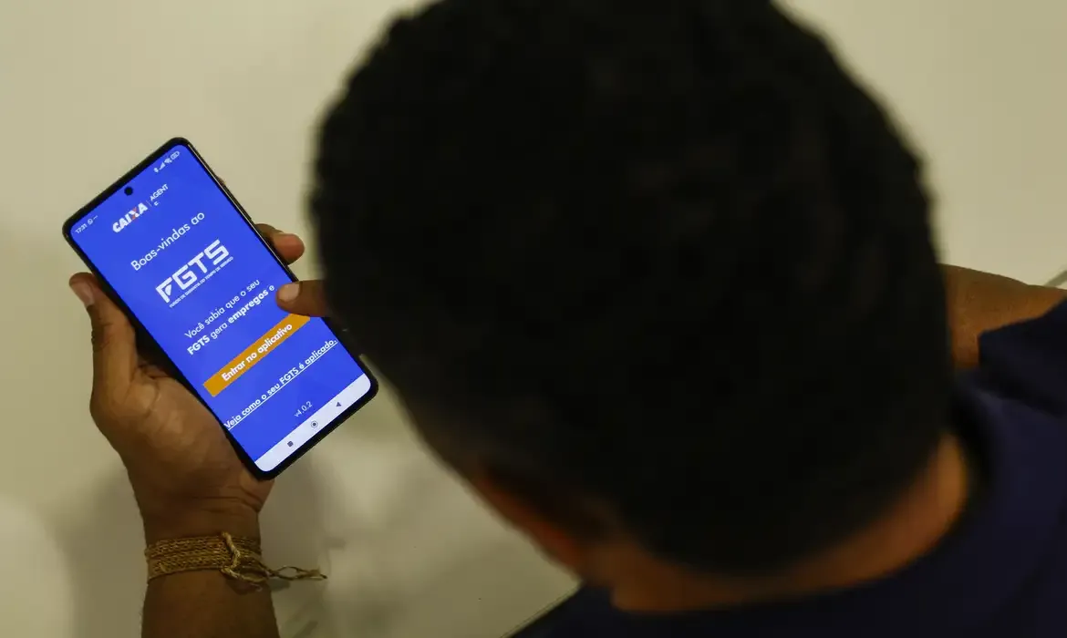 Economia - Saiba quanto o trabalhador receberá de lucro do FGTS