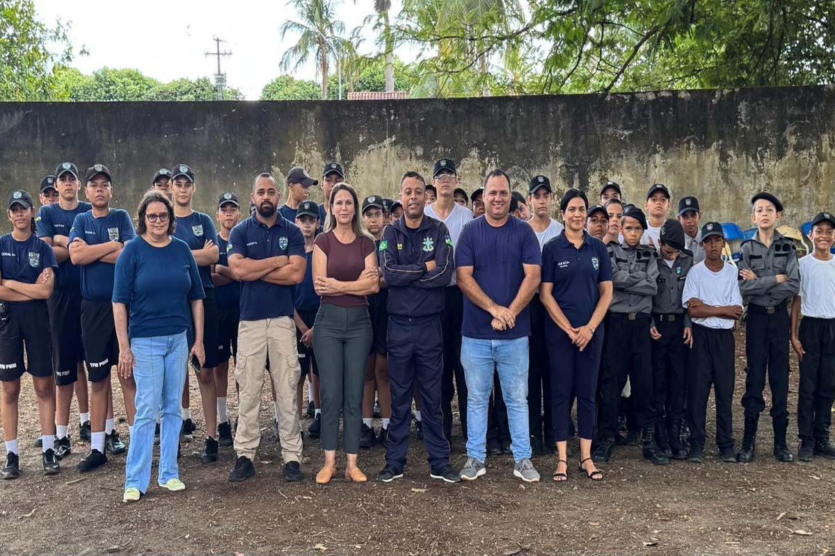 Eleições 2026 - Pré-candidata a deputada estadual Noeli Deiró quer ampliar projeto da Polícia Militar Mirim
