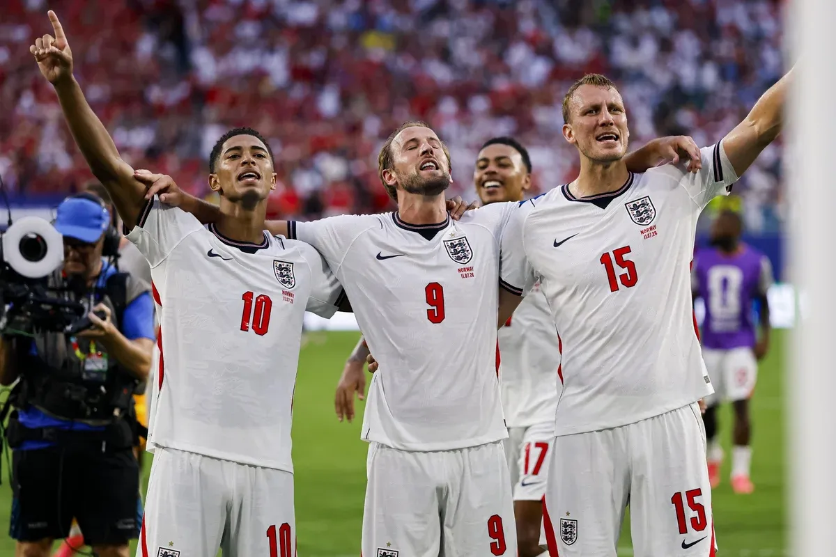 Esportes - Inglaterra pode conquistar o seu segundo melhor resultado em Copas
