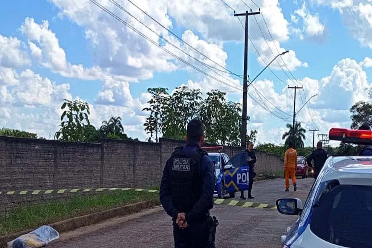 Homem de 42 anos é morto a facadas após briga na zona sul