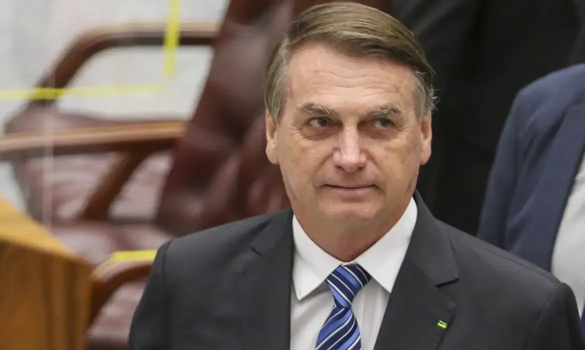 Justiça - Exército entrega armas de Bolsonaro à PF e informa falta de duas