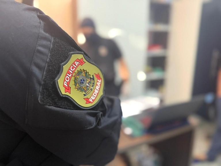 Nacional - Polícia Federal faz operação para conter lavagem de dinheiro do PCC