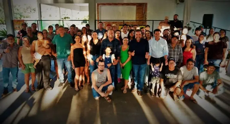 Política - Em pré-campanha, Hildon e Cirone percorrem mais de 40 municípios para ouvir a população