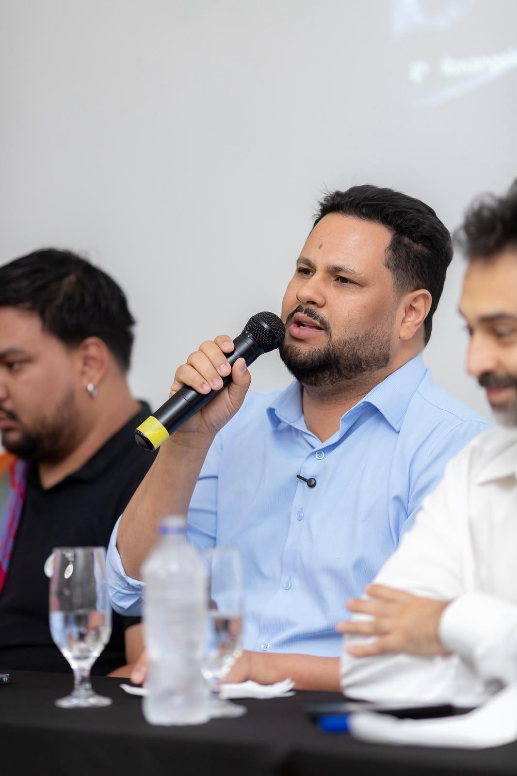Samuel-Costa propõe ampliar o Meu Primeiro Emprego e criar Secretaria da Juventude com orçamento próprio