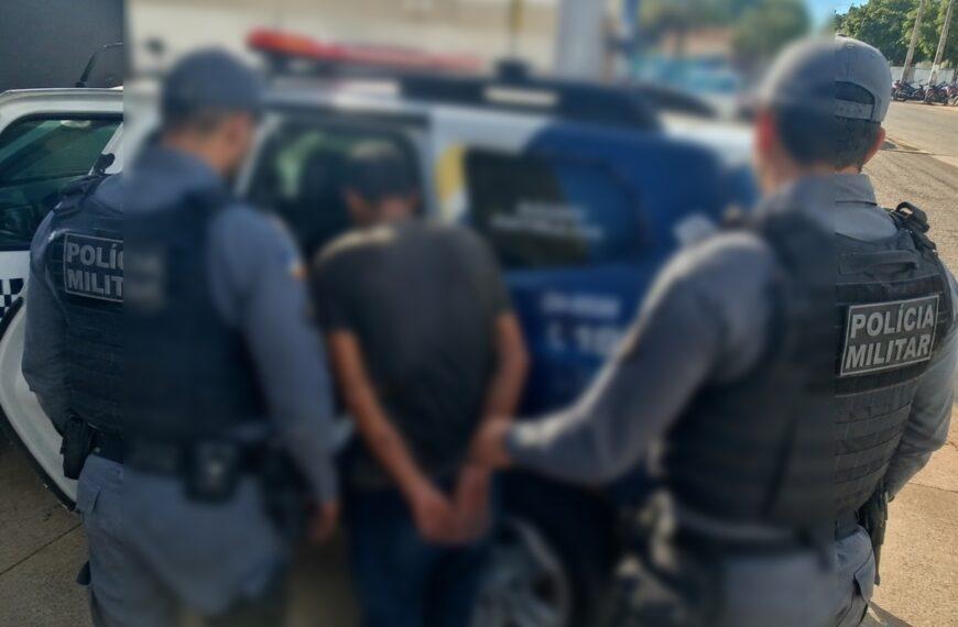 Tarado é preso após pedir para usar banheiro e sair com ereção perseguindo funcionária em Rondonópolis
