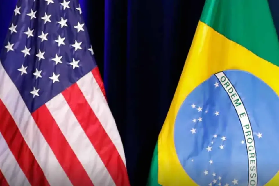 TAXAÇÃO - Aeronaves, óleo, café e carne estão fora do tarifaço imposto pelos EUA