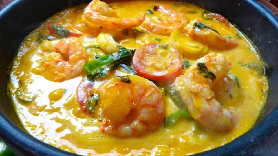 Brasil Receita: Moqueca de peixe com camarão para o almoço de domingo
