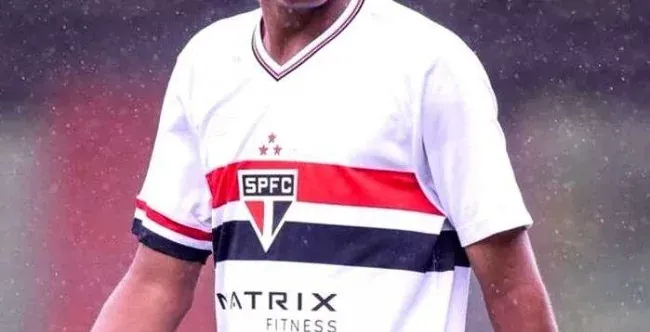 Polícia - Ex-jogador do São Paulo é morto a tiros “por engano” durante jogo