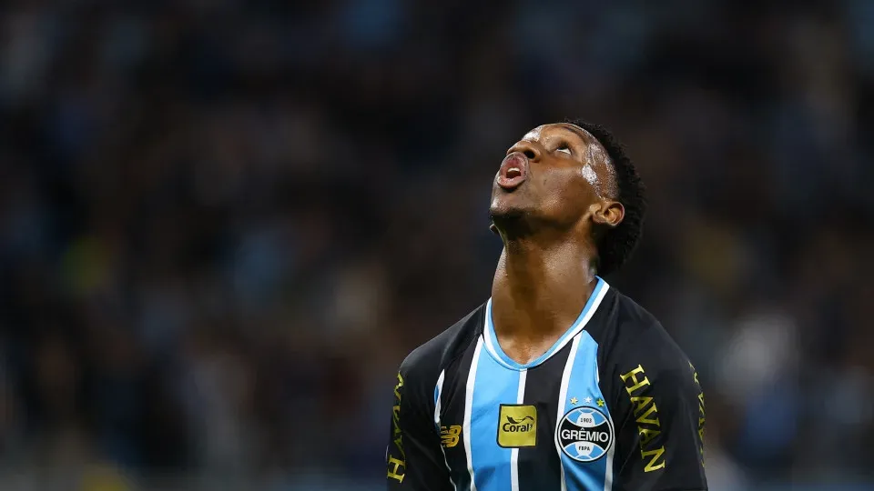 VÍDEO - Negócio fechado: Gabriel Mec deixa o Grêmio para reforçar o FC Porto