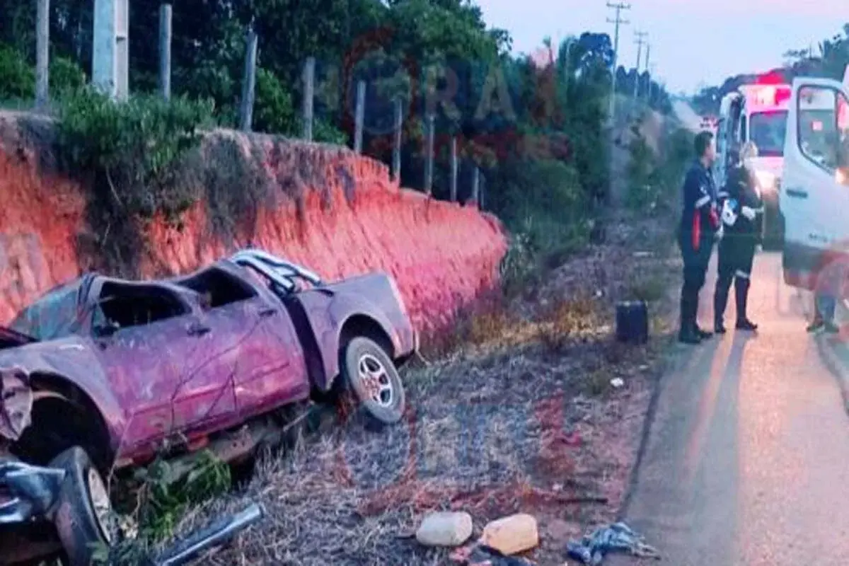 Acidente - Capotamento deixa ferido na estrada da penal em Porto Velho