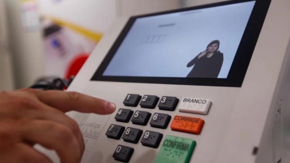 Brasil - Voto branco e nulo: entenda a diferença e como são contabilizados