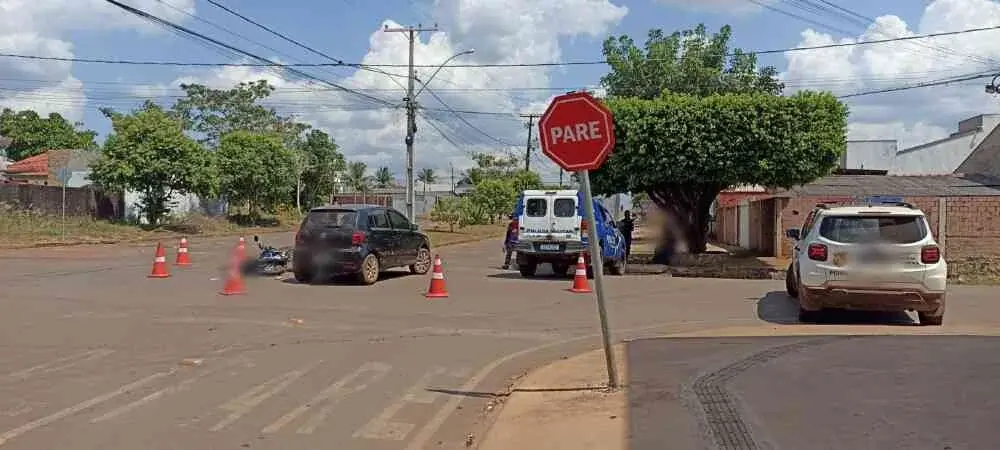 cidade - Motociclista é socorrido após colisão em carro no bairro Boa Esperança
