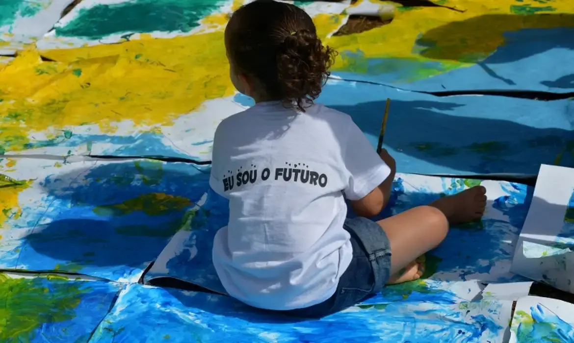 Direitos Humanos - Pais veem palmada como disciplina e não como violência, alerta Unicef