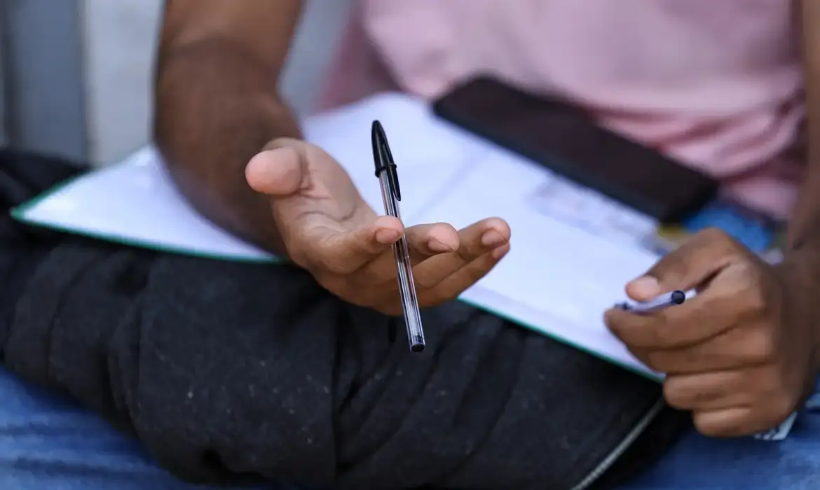 Educação - Guia do Enem reúne orientações e métodos de estudo para provas