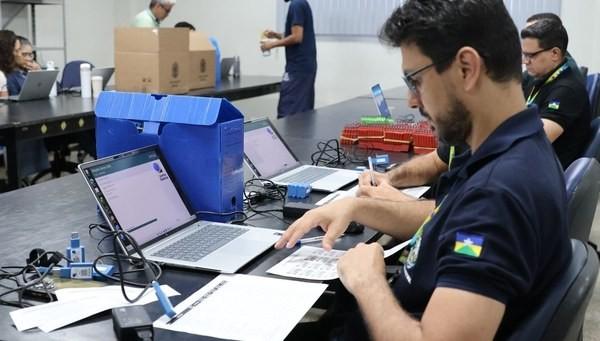 Eleições - Urnas eletrônicas entram na fase final de preparação em Rondônia