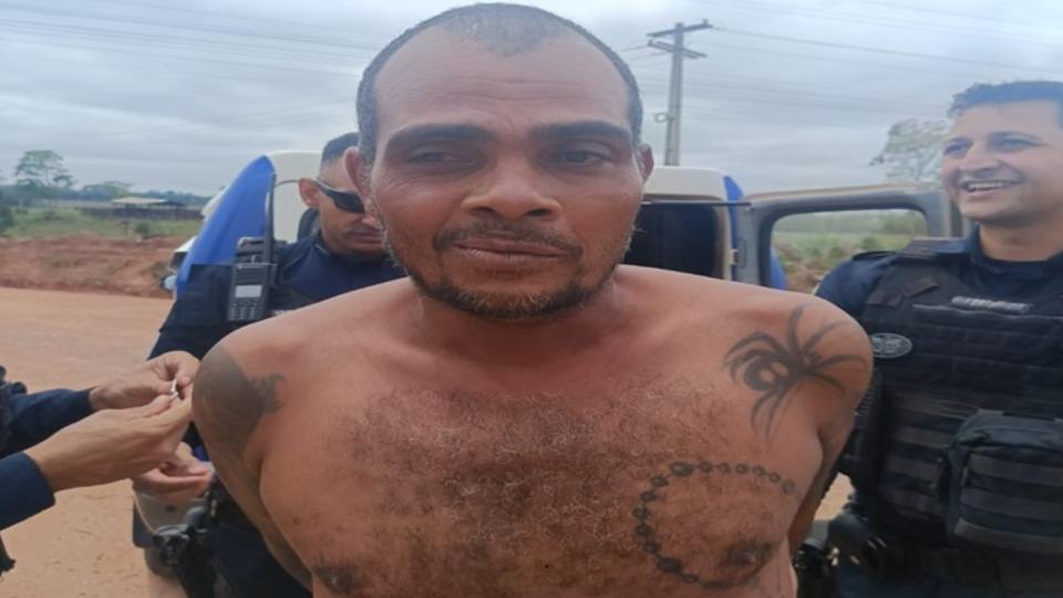 Plantão de Polícia - Suspeito de matar a golpes de faca é localizado e preso durante tentativa de fuga