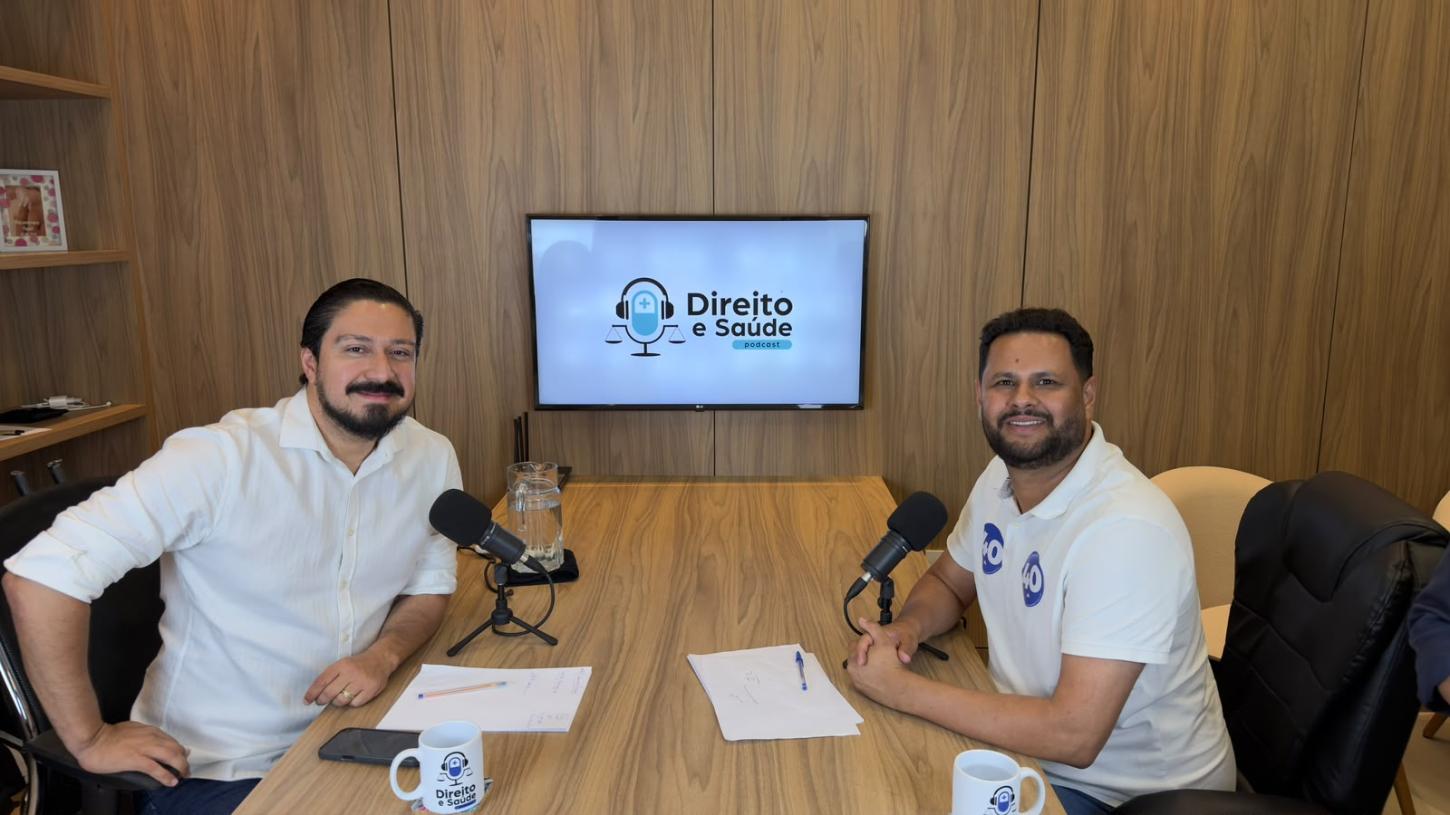 Durante a entrevista, Samuel Costa também defendeu a realização de concursos públicos