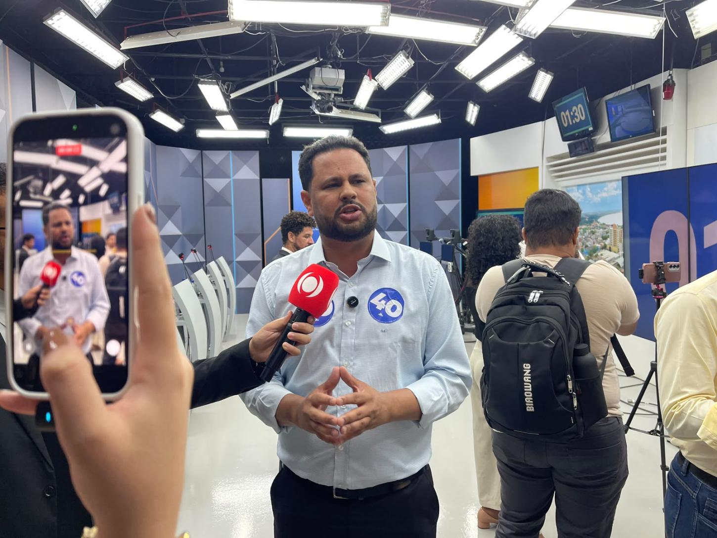 Samuel Costa defende remanejamento de policiais e reforço da segurança durante debate na Rede Amazônica