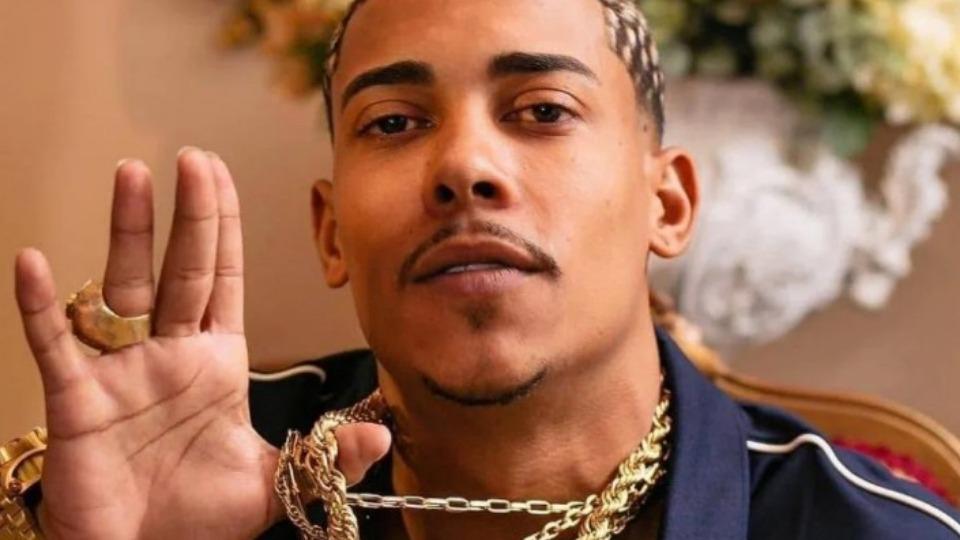 Adolescente - denuncia MC Poze do Rodo por estupro; Polícia Civil investiga
