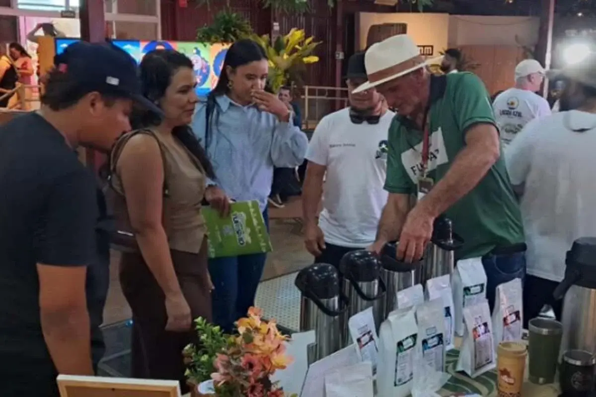 AGRICULTURA FAMILIAR - Rolim de Moura brilha na ExpoTurismo 2026 e projeta a força do café Robusta Amazônico para todo o país