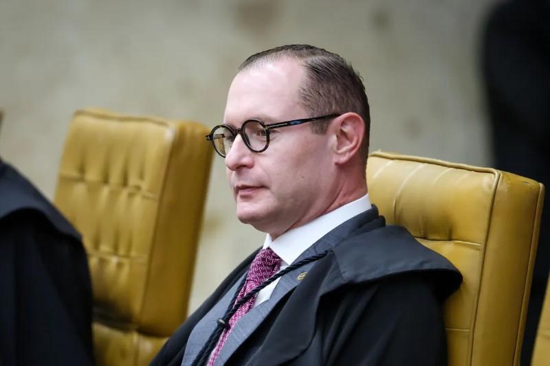 Eleições - Ministro do STF prorroga eleição em duas horas em todo o país
