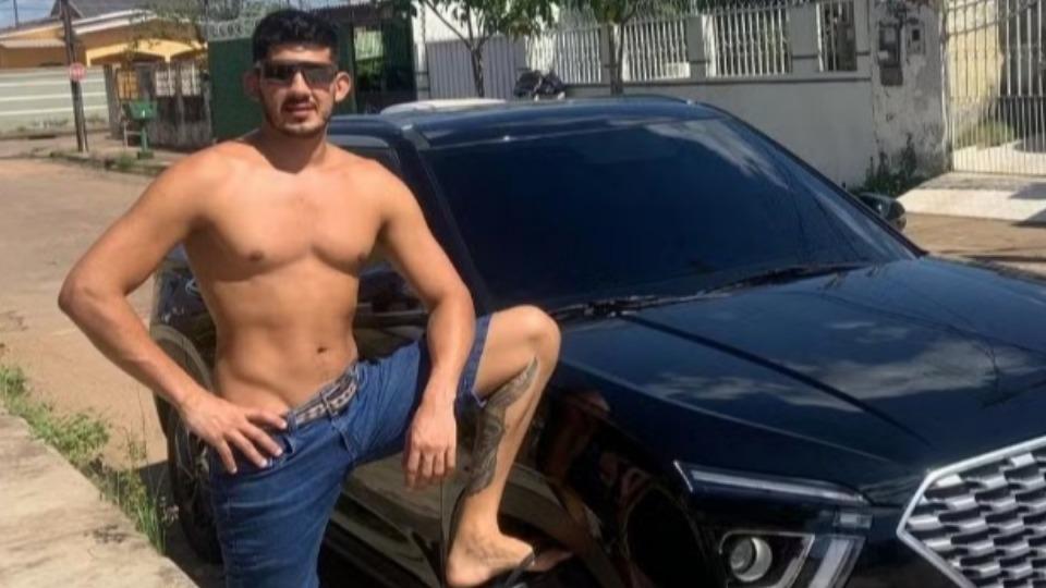 Plantão de Polícia - Homem que matou ex-companheira e amigo dela na frente da filha é condenado a 72 anos em Rondônia