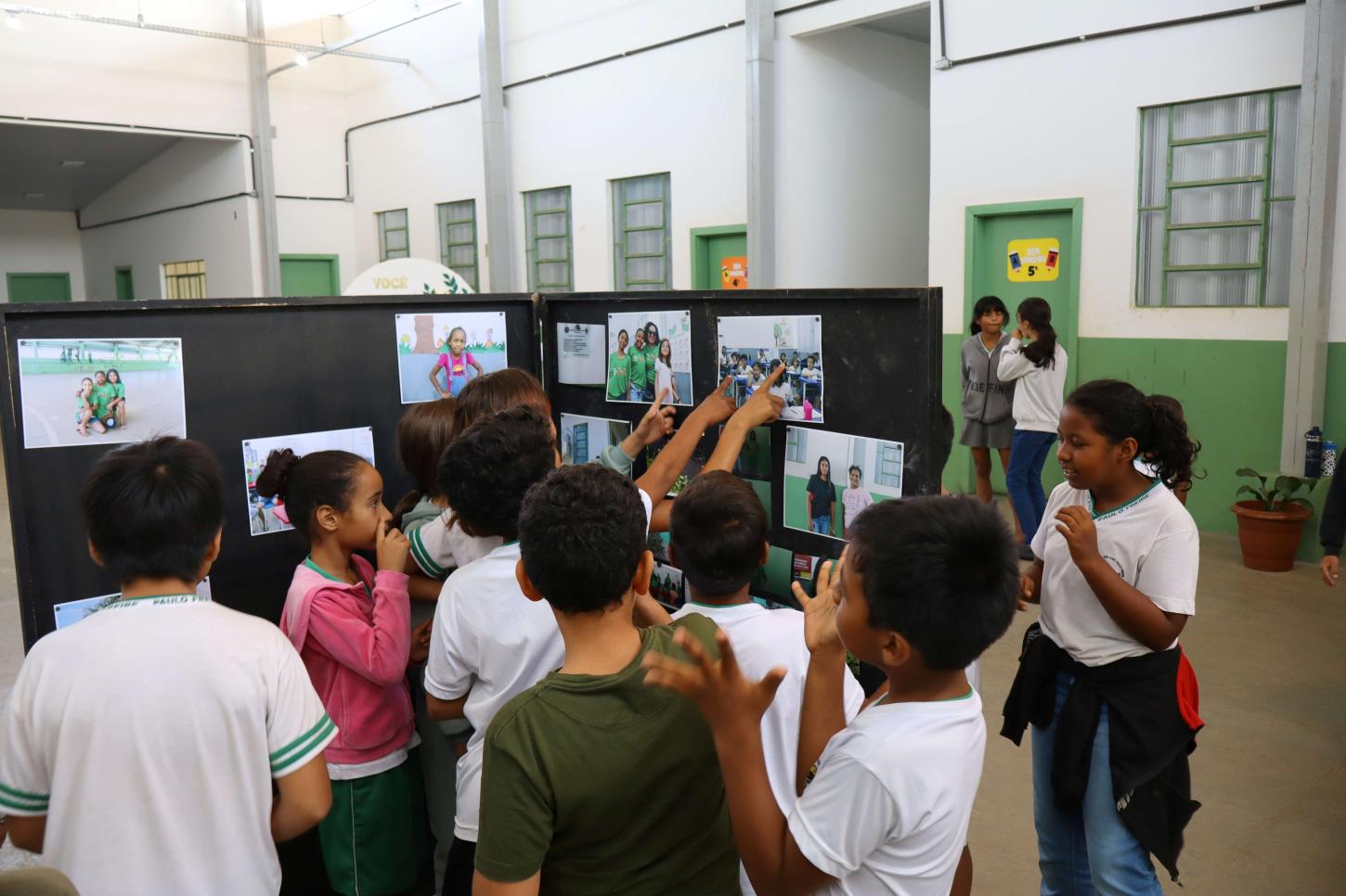 Mais de 300 pessoas visitaram a exposição ao longo da programação.