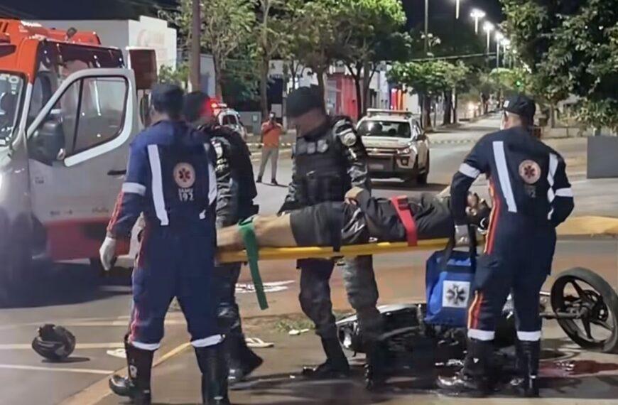 VULGO 'PEZÃO' -VÍDEOS -  Bandido morre em confronto com a PM após fuga de moto e comparsa acaba preso em MT; veja vídeos